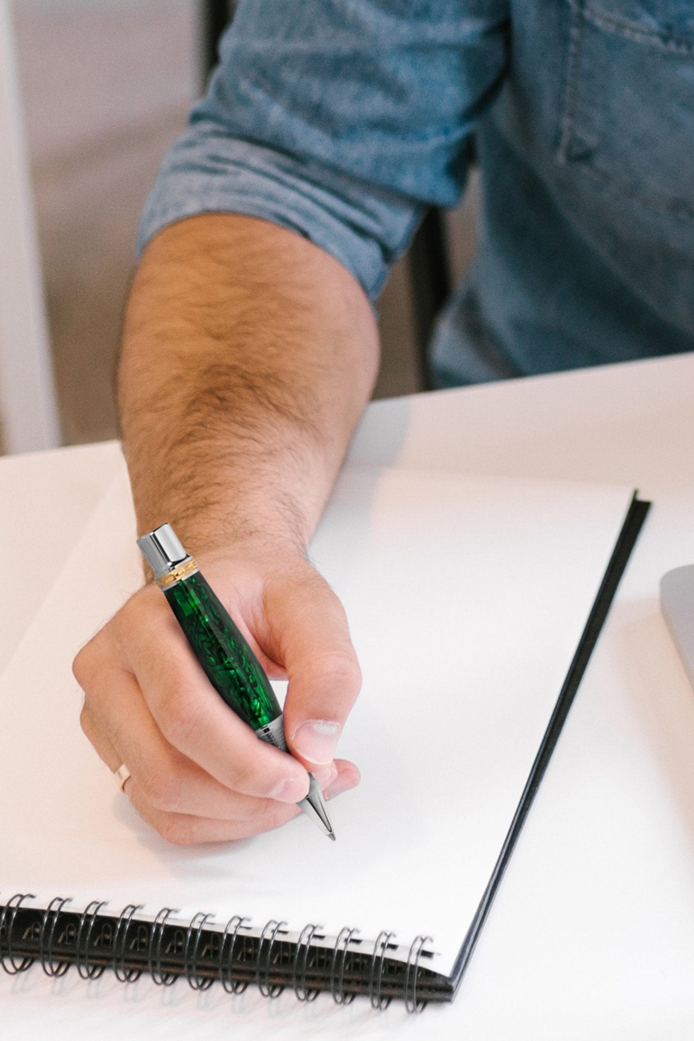 Closer Emerald Abalone Shell Rollerball Pen