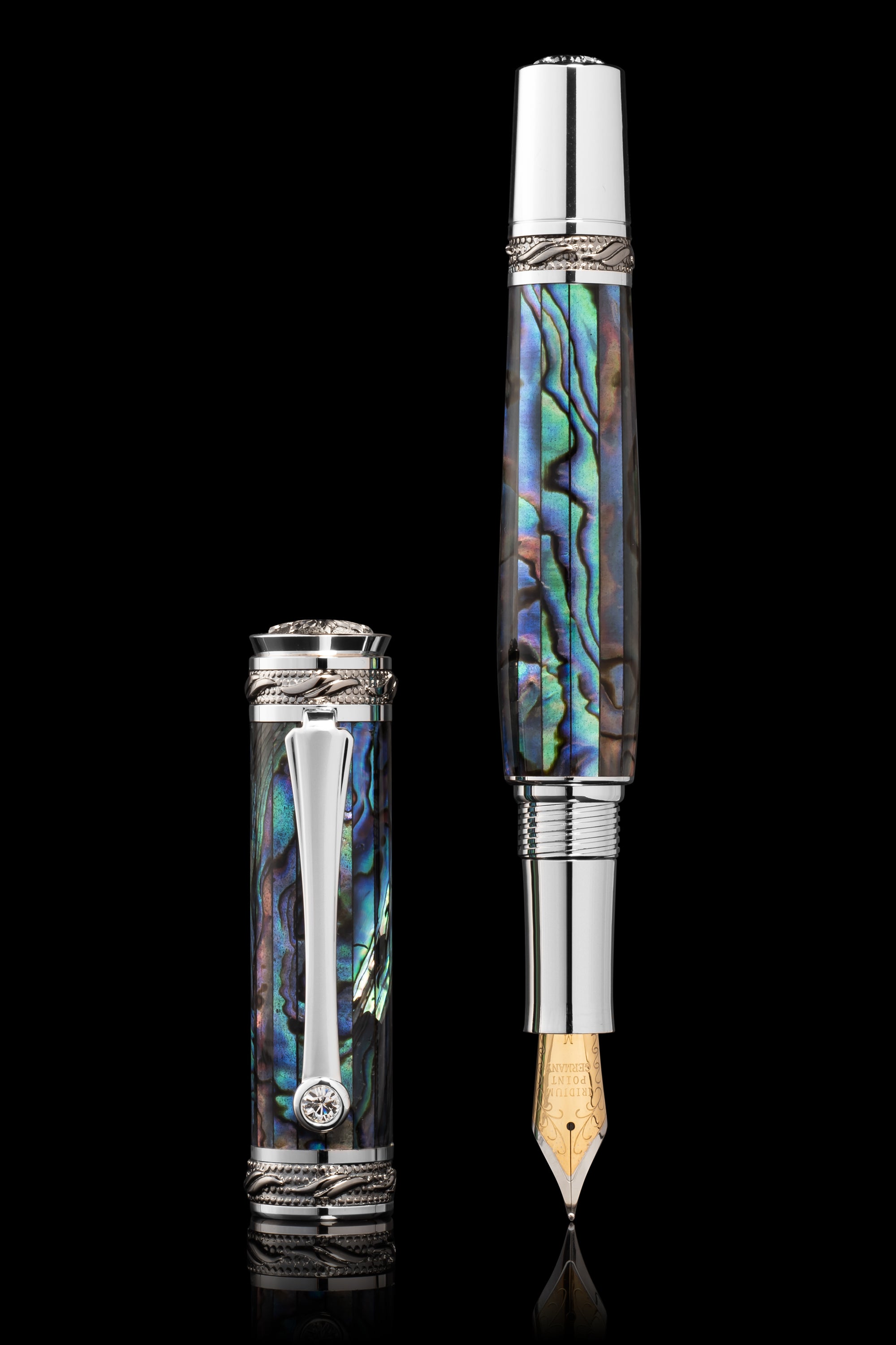 Tycoon Lustrous Blue Abalone Shell Fountain Pen